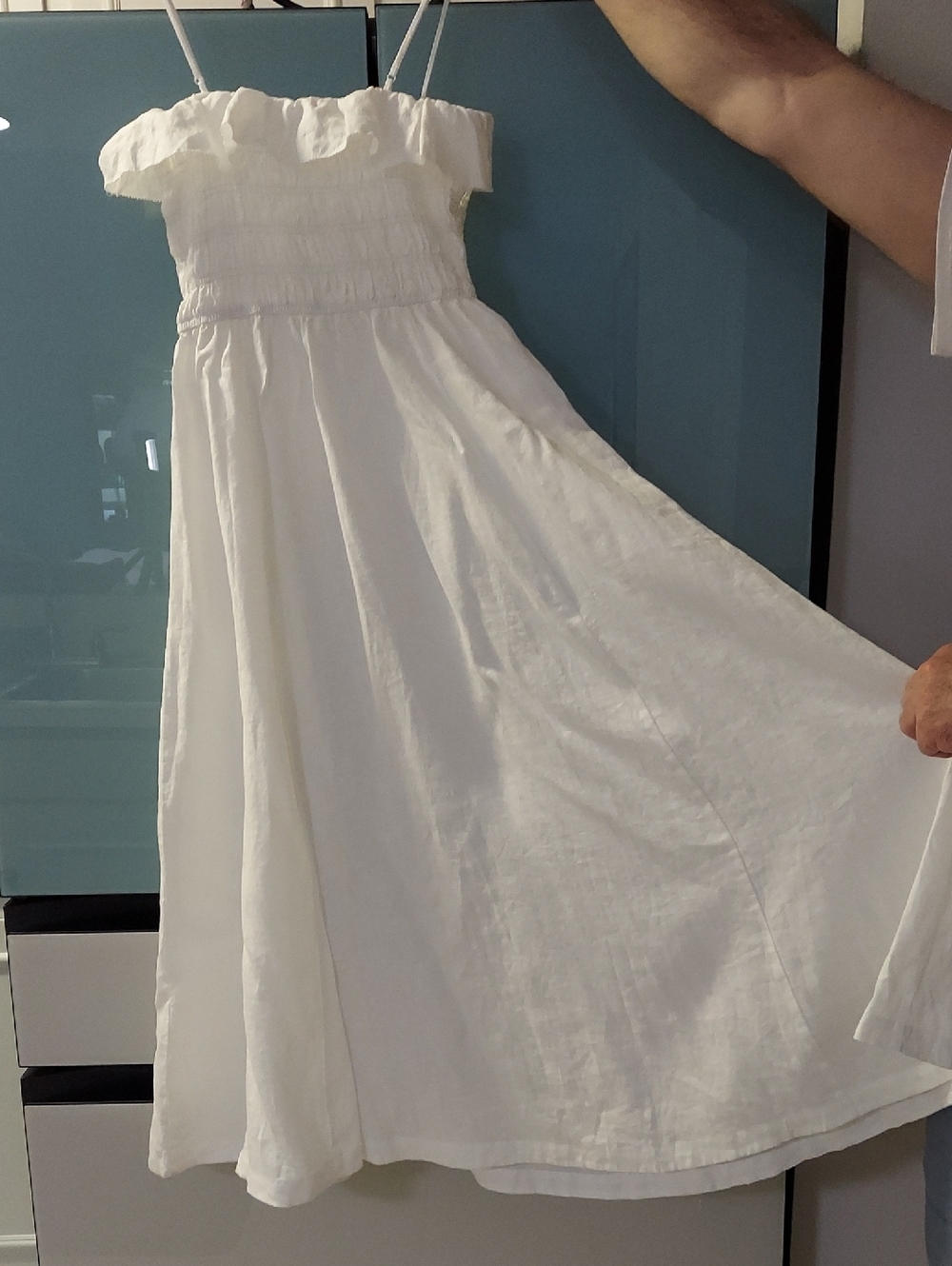 Aritzia Wilfred Midi Dress, NEW! Size M, White Linen, Smocking, Full Skirt - Picture 11 of 17